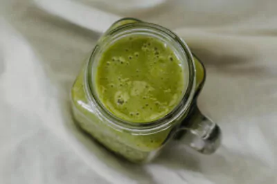 6 Skin-Loving Greens for Your Smoothie (Besides Kale) 2