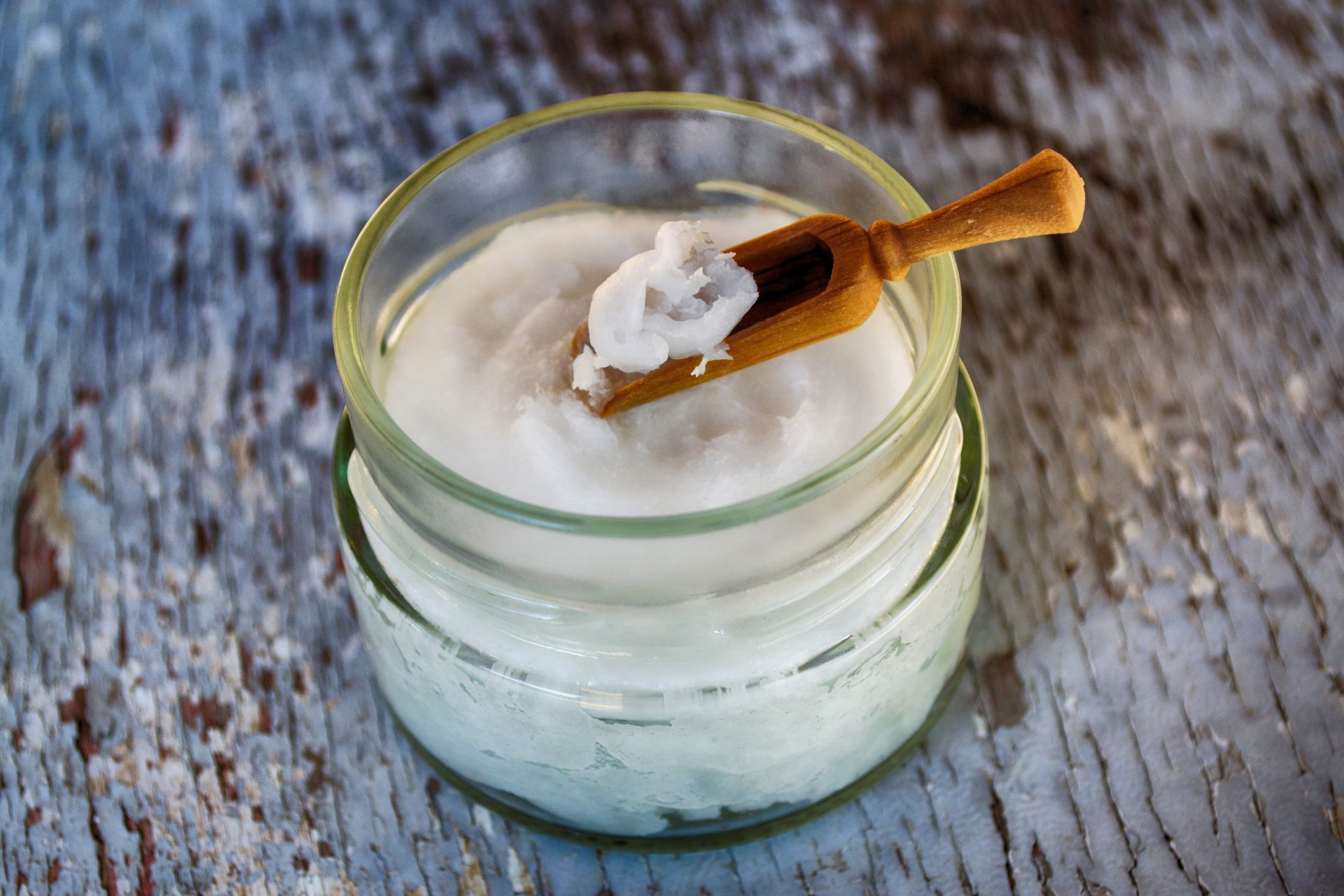  Coconut oil plays an important rule when it comes to moisturizing.