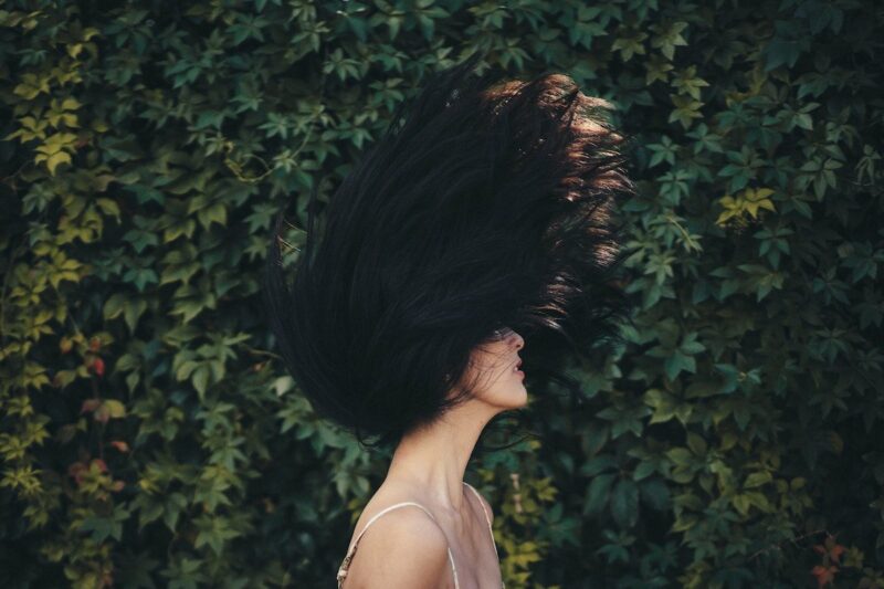 How To Prevent Split Ends Naturally With These 12 Household