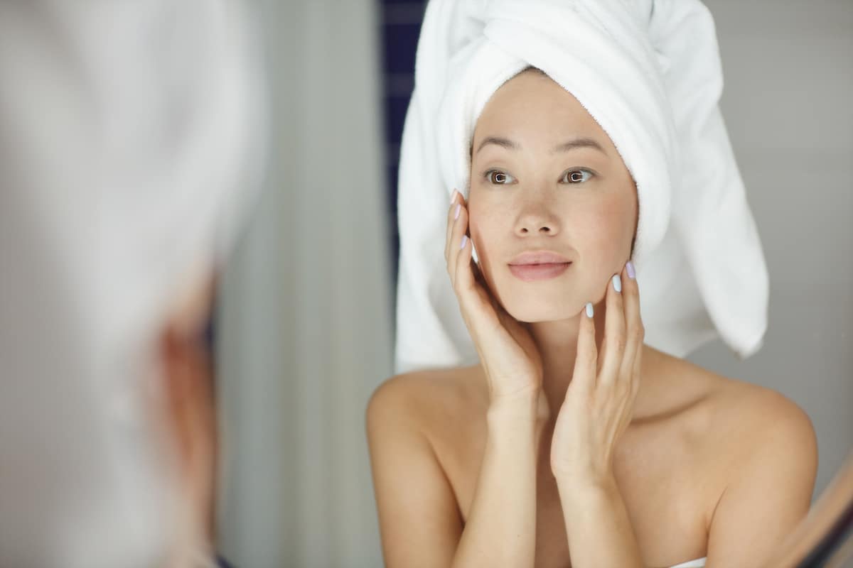 Sensitive Skin: What It Is, How to Cope, and the Best Products for You 2