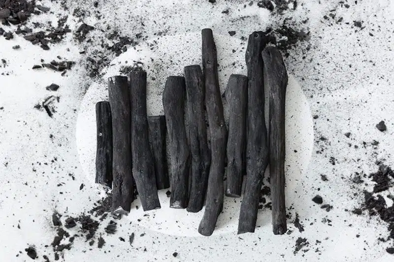 4 Ways Activated Charcoal Can Improve Your Skin