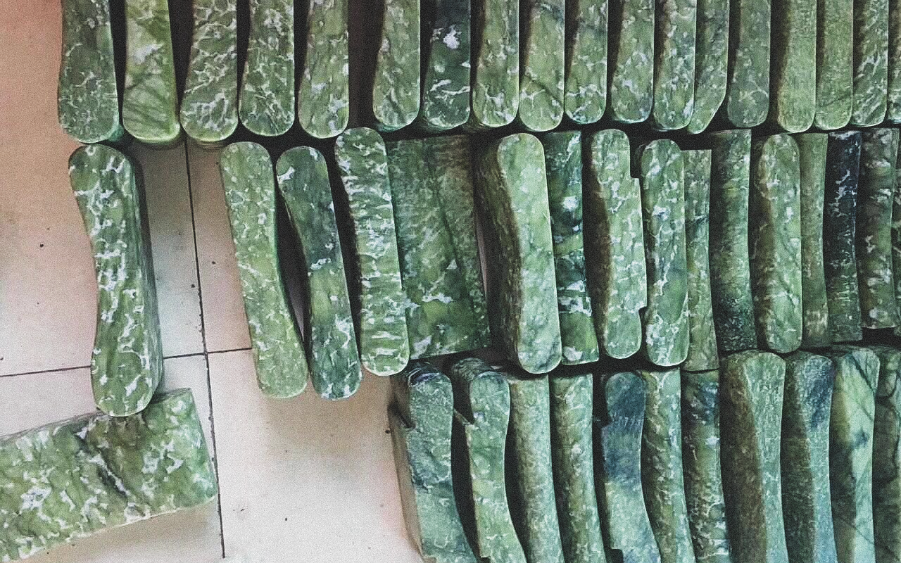 jade roller