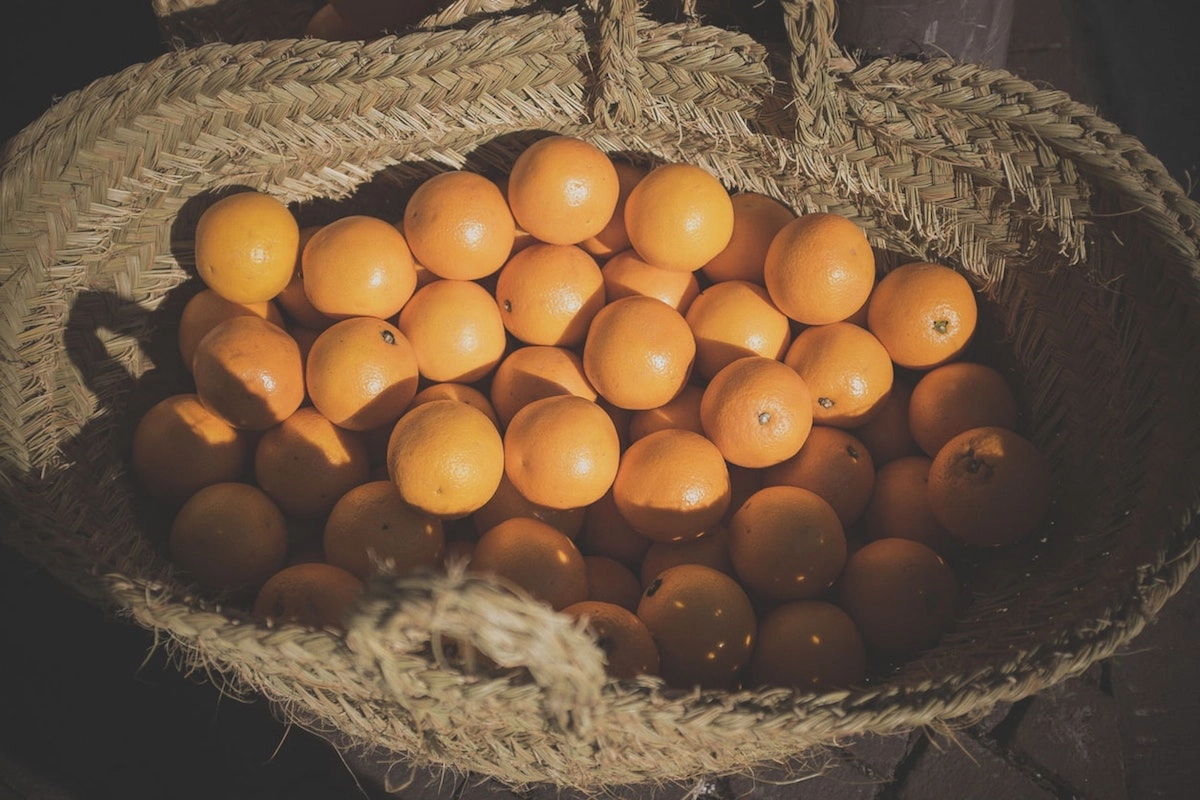 How To Use Vitamin C For Glowing Skin Topically Internally