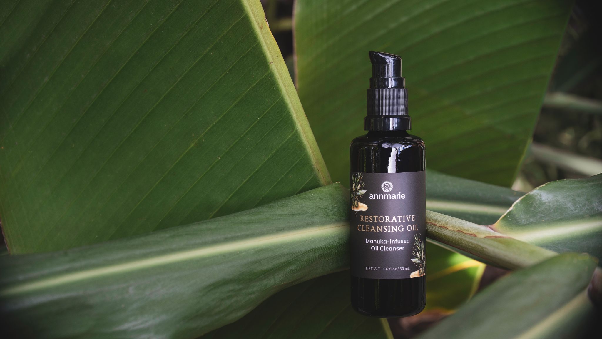 Restorative Cleansing Oil from Annmarie is suitable for all skin types.