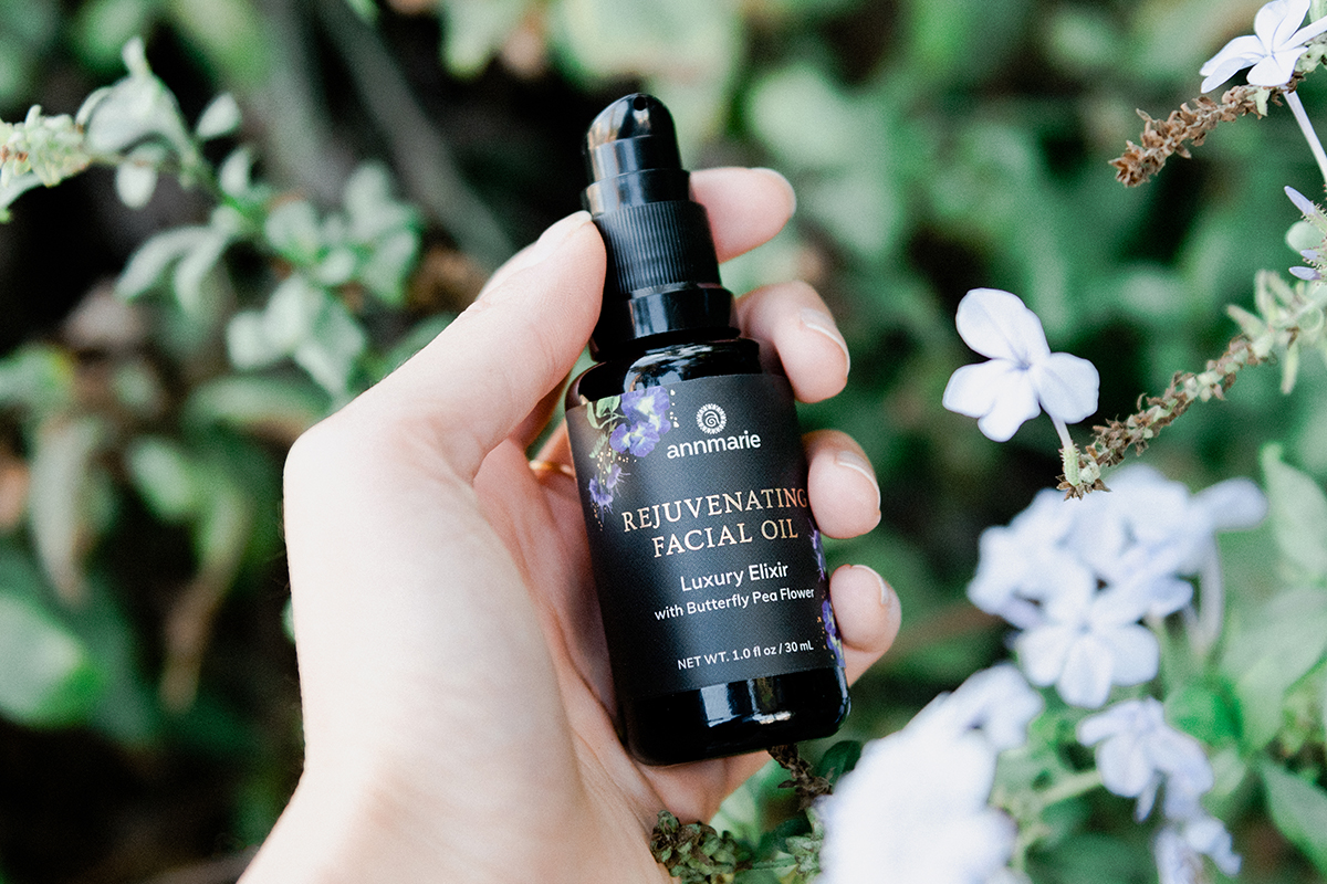 The Rejuvenating Facial Oil