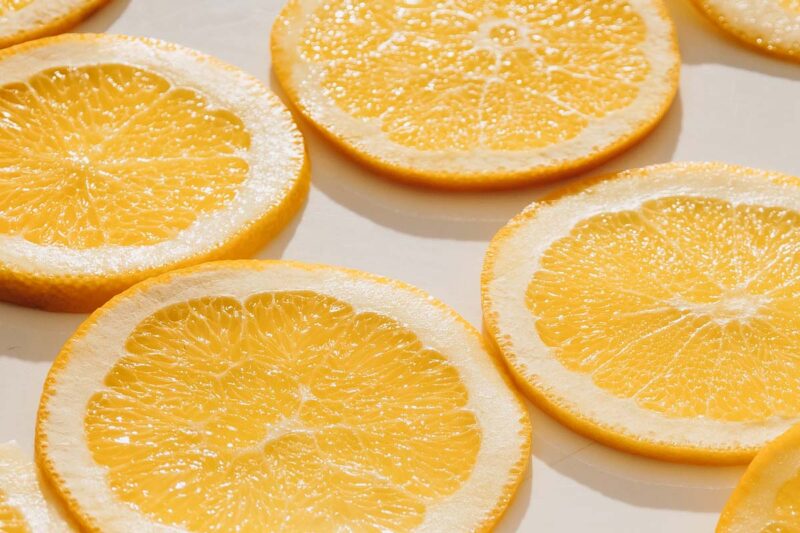 Slices of citrus fruit, which contain high levels of vitamin C