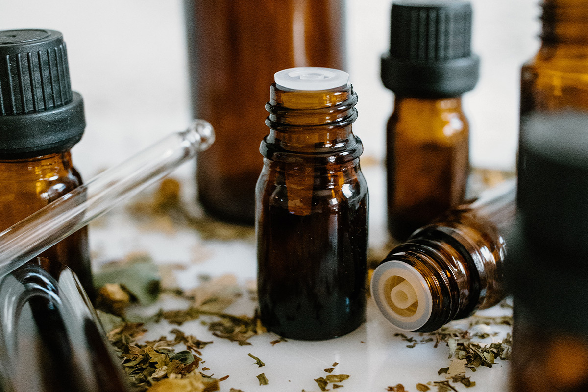 How to make your own essential oil blends
