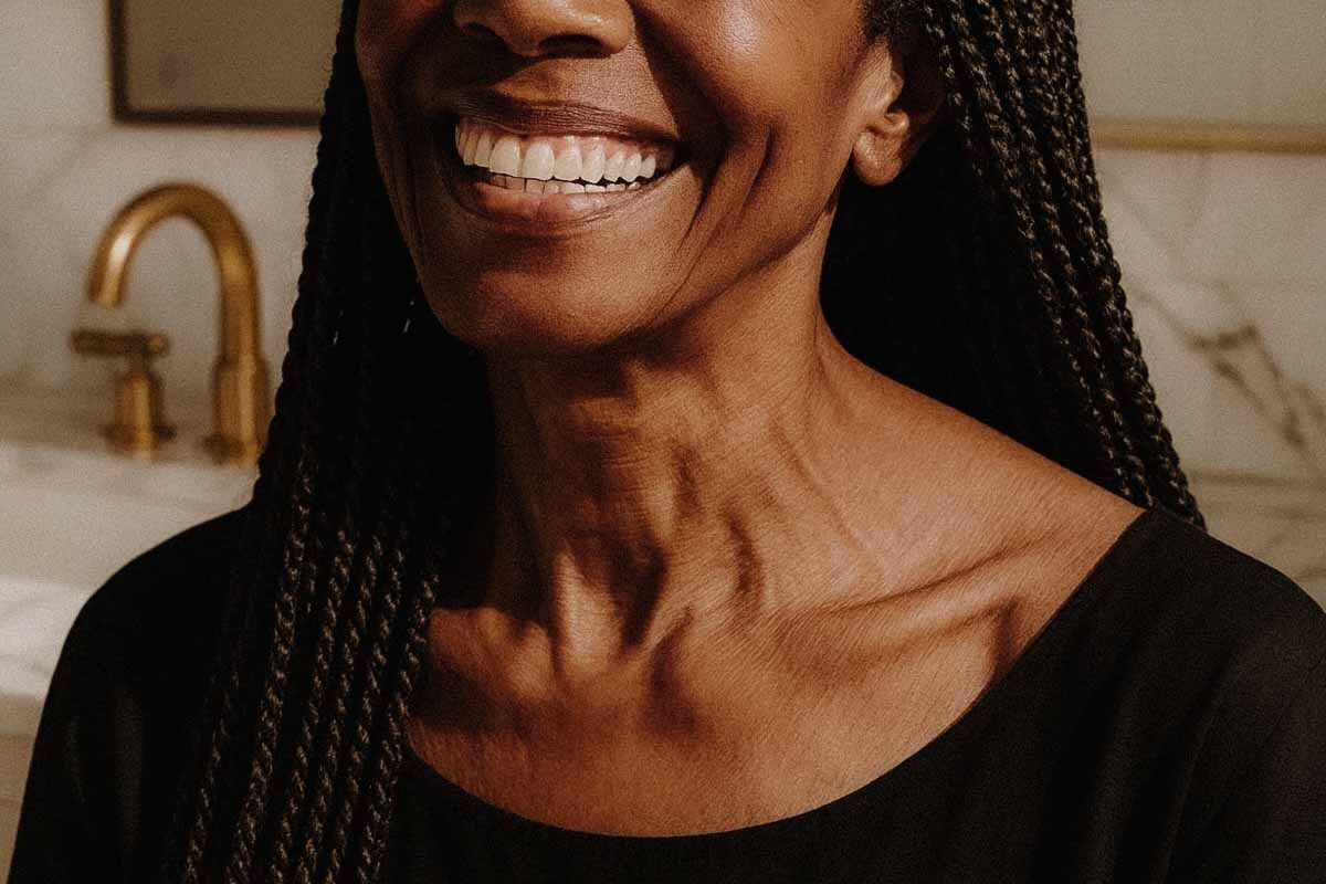 What causes neck wrinkles