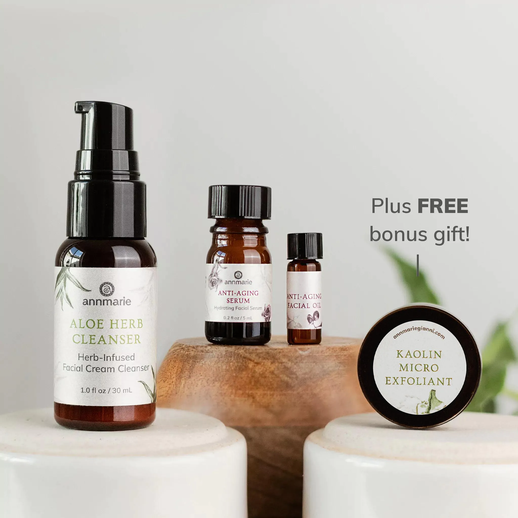 Clean Beauty Trial Set with Kaolin Micro Exfoliant sample
